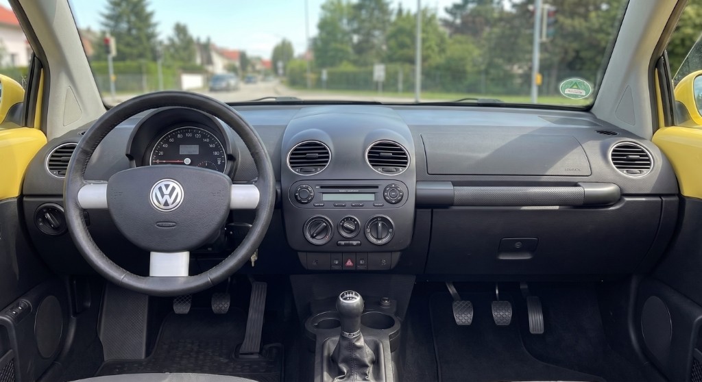Innenansicht des VW Beetle Cabrios